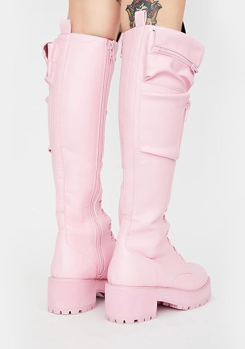 laced boots