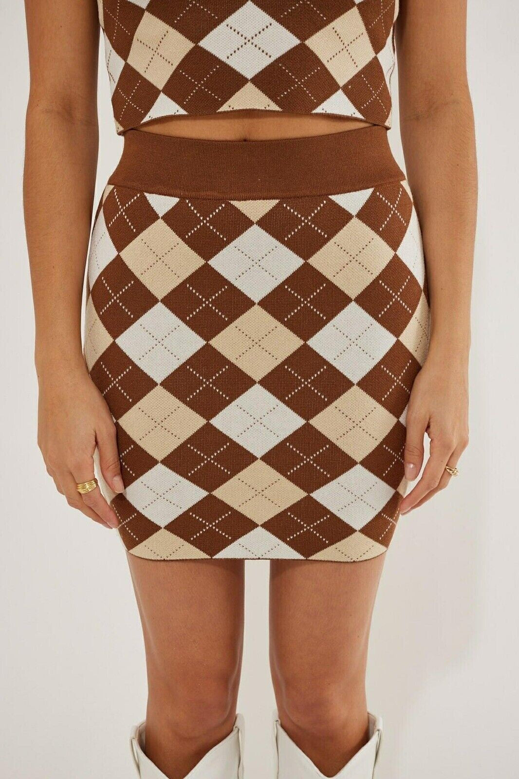 Brown set