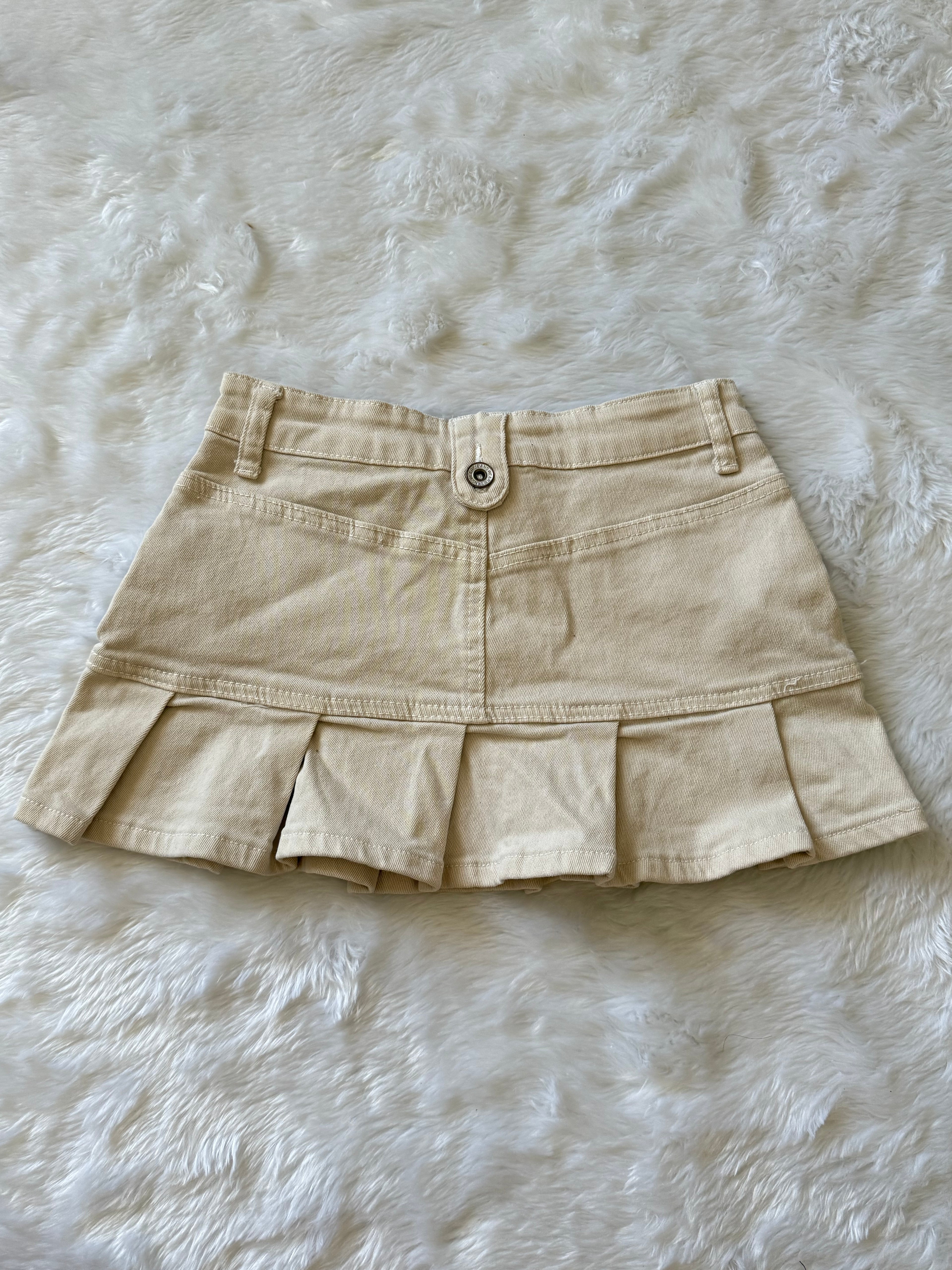 90s. mini skirt