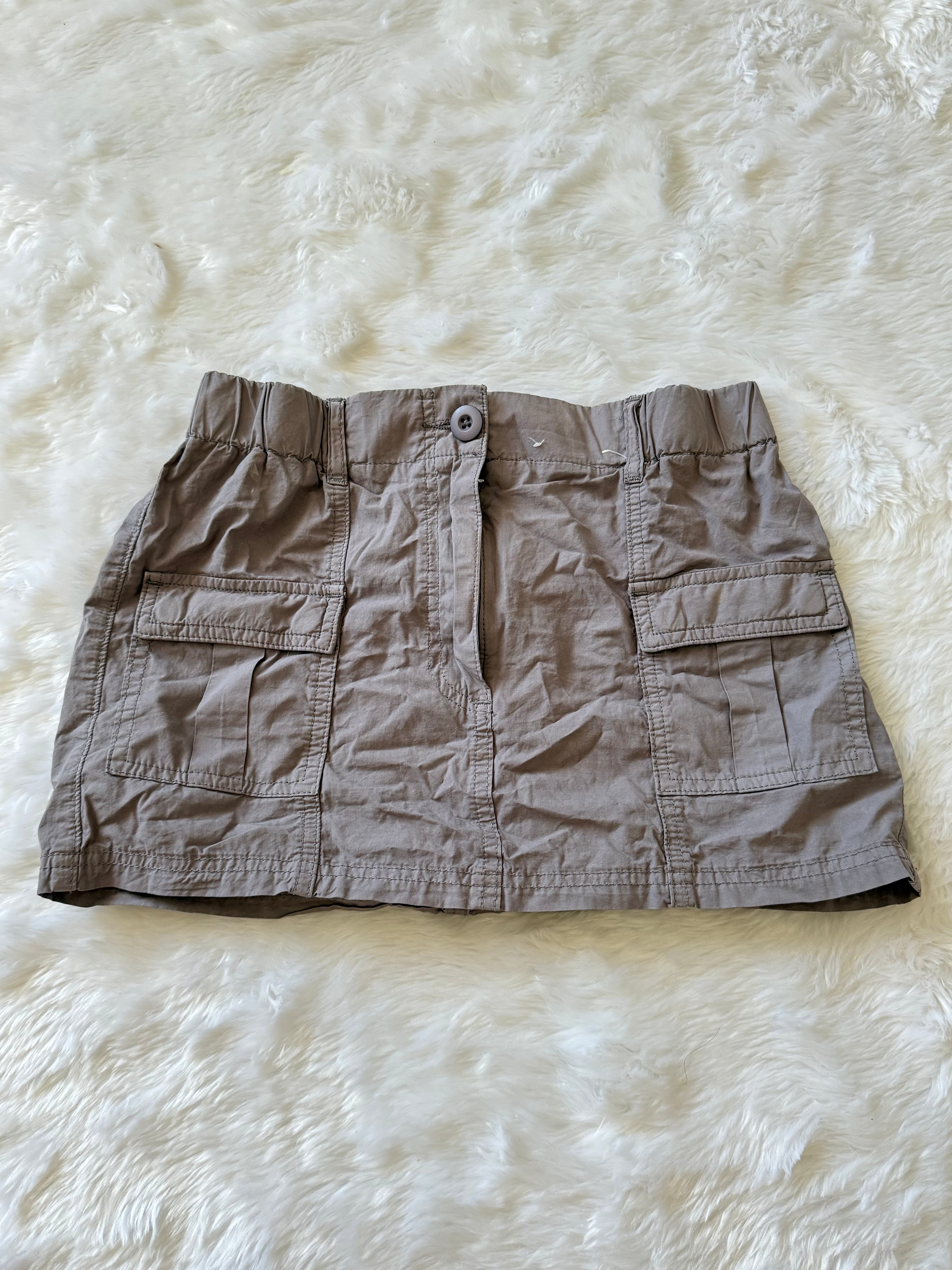 Cargo mini skirt