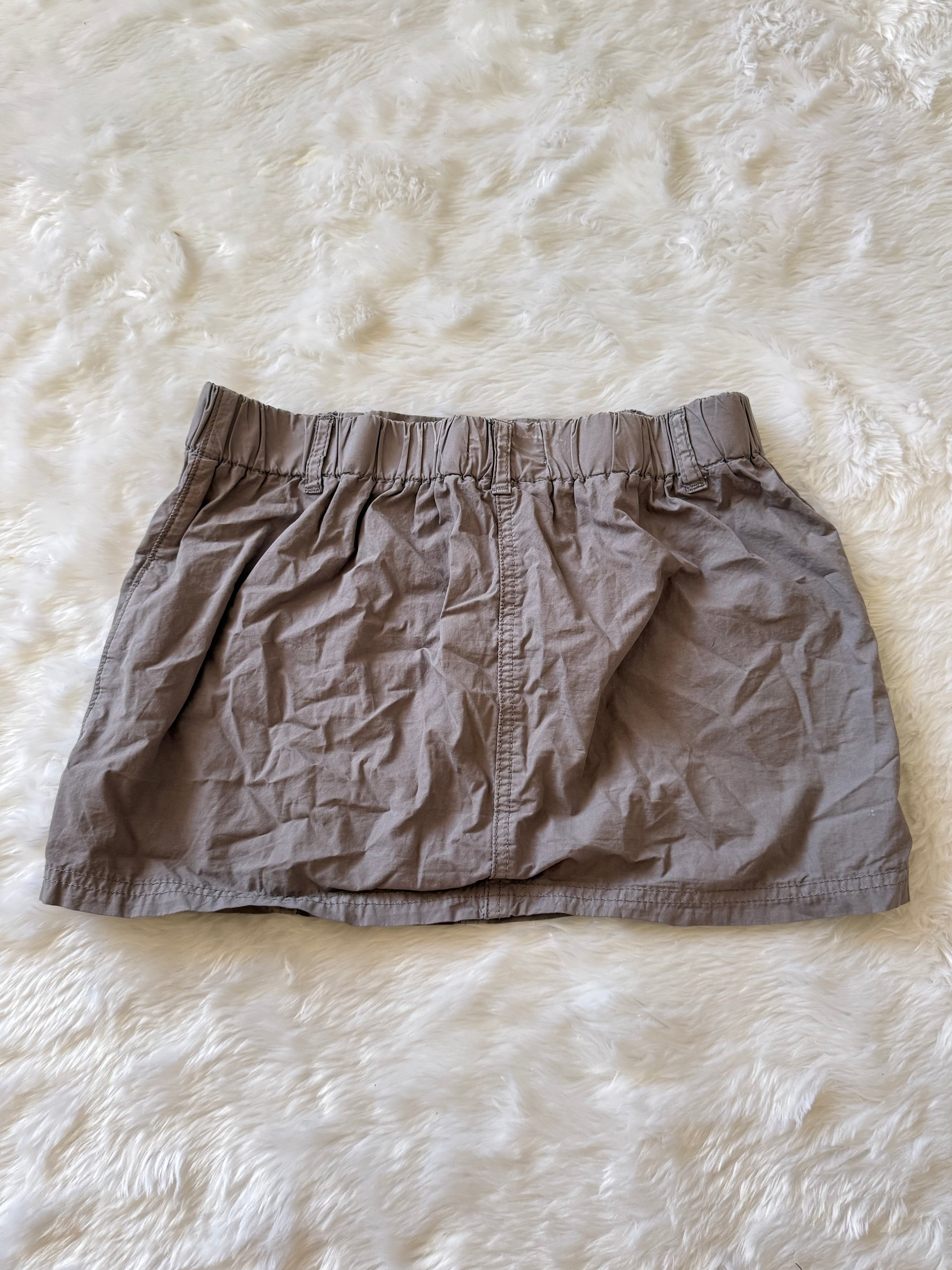 Cargo mini skirt