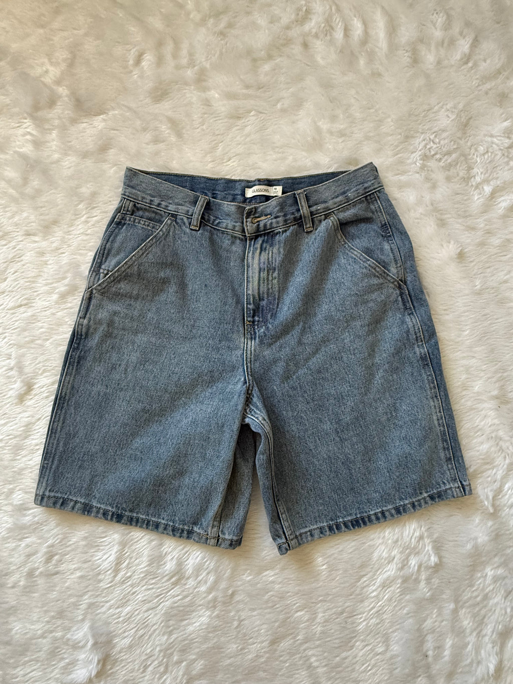 Loose short