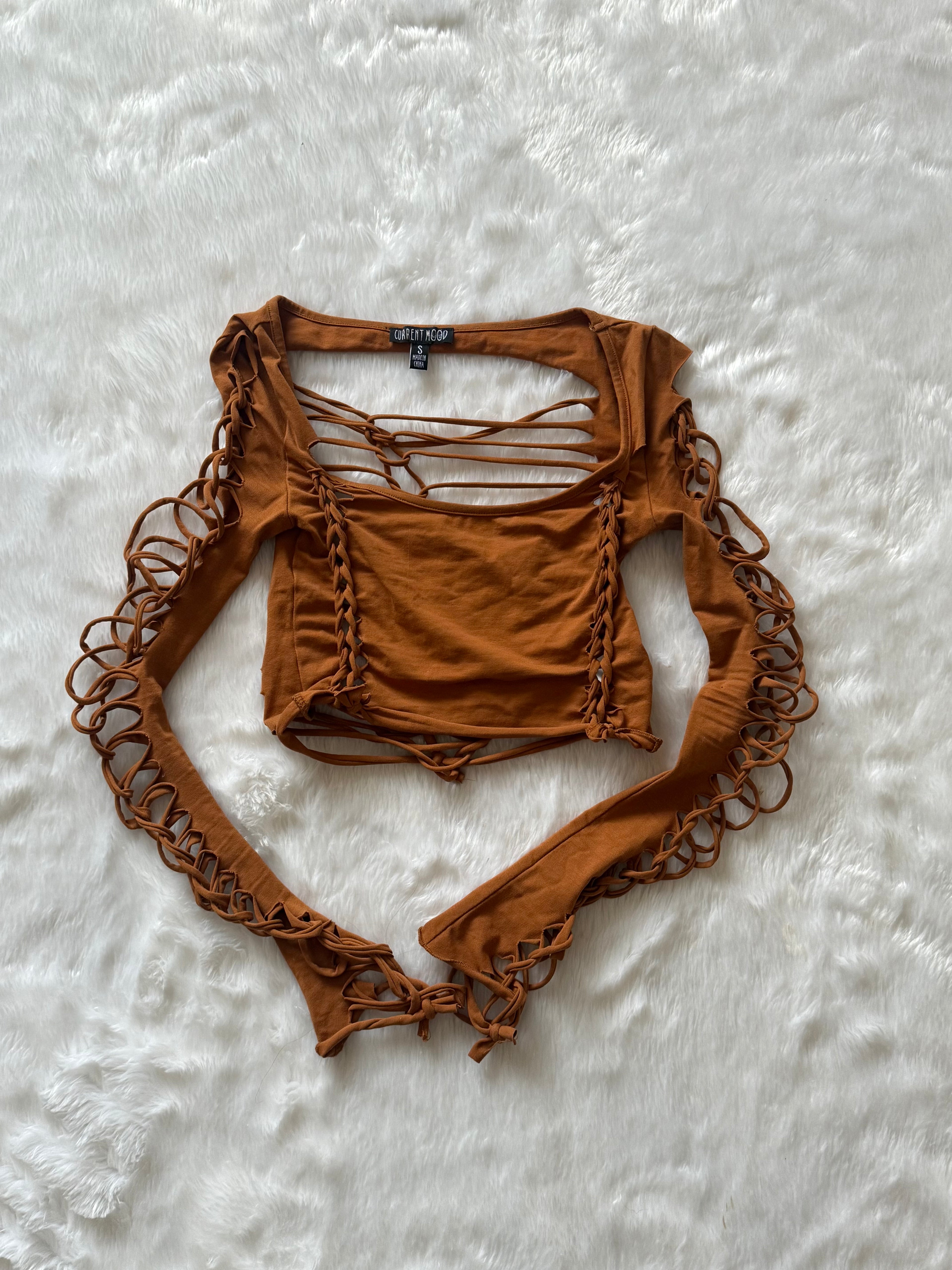 laced top